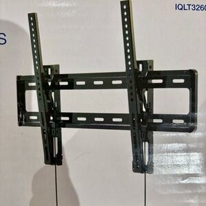 iQ Low-Profile Tilting TV Wall Mount 32”–60” (Model IQLT3260)